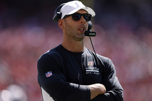 Cardinals coach Jonathan Gannon fined $100K for sideline incident with player, AP sources say