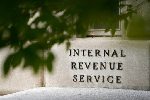 Trump’s $10 billion lawsuit against the IRS raises conflict of interest concerns