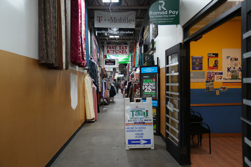 Somali businesses struggle during the Minneapolis ICE crackdown