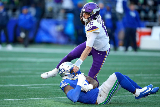 Vikings realize reasons for reeling offense run much deeper than QB inexperience