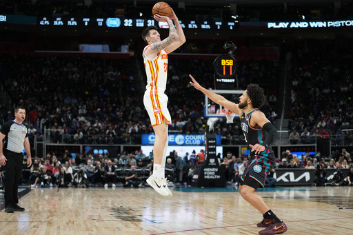 Cunningham stars late as the Pistons hang on to beat the Hawks 99-98