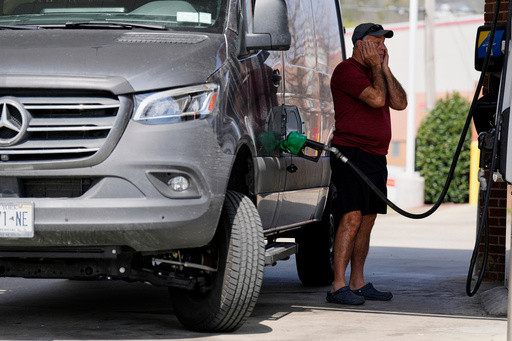 US consumer confidence inches up despite soaring gas prices brought on by war in Iran