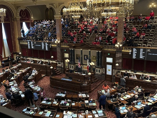 Iowa governor rejects GOP bill to increase regulations of Summit’s carbon dioxide pipeline