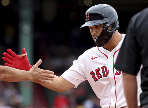 Carlos Narváez gets 1st career pinch hit, Trevor Story hits strange homer as Red Sox beat Guardians