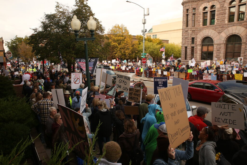 Crowd of thousands for No Kings protest in Sioux Falls shows ‘sense of commitment,’ organizer says
