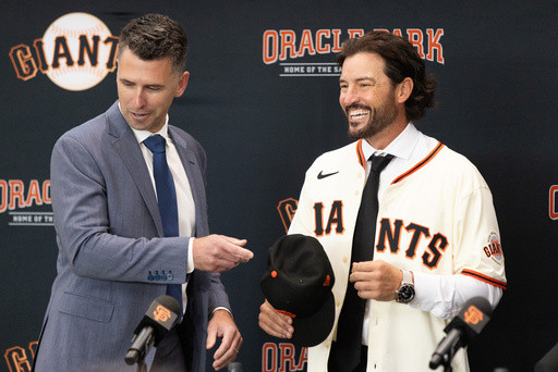 Tony Vitello takes daunting step from college ranks to MLB dugout as Giants manager