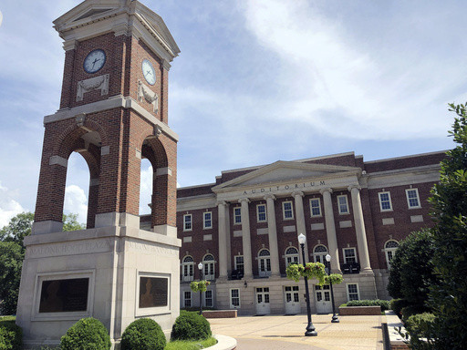 Federal judge weighs whether Alabama’s anti-DEI law threatens First Amendment