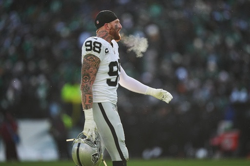 With top draft pick in play, Raiders bench banged-up Maxx Crosby for game vs. Giants