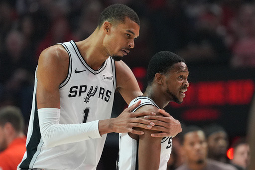 Wembanyama returns from concussion and Spurs beat Blazers 114-93 to take 3-1 series lead