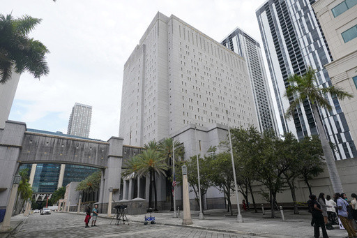 Florida cooperation with immigration enforcement sparks fears people will disappear into jails