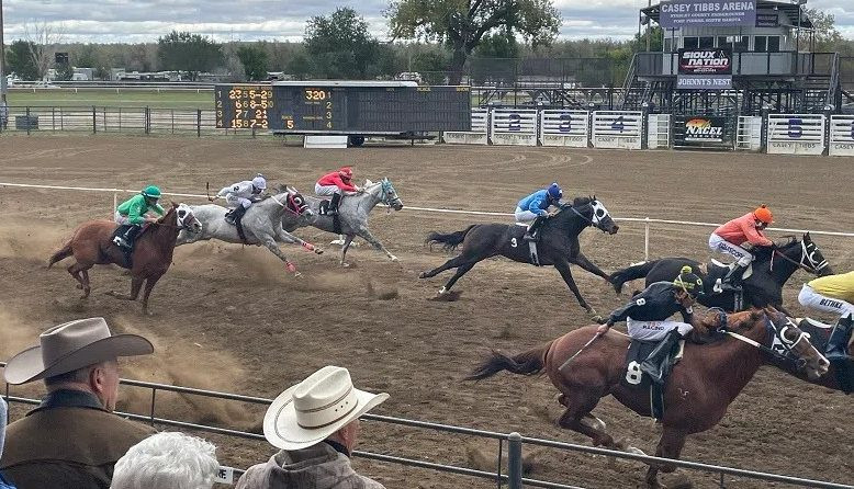 South Dakota horse racing industry gets boost from legislature, waiting Governor’s signature