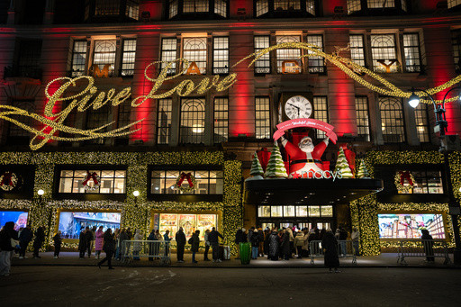 Expert tips to ease financial pressure and avoid holiday overspending
