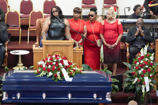 4 former Milwaukee hotel workers get probation and time served in dogpile death