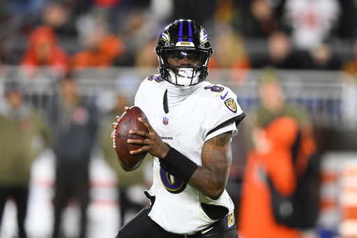 Ravens QB Lamar Jackson misses another practice, this time with an ankle issue