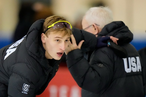 Jordan Stolz focused on the Olympics at US speedskating trials. Everyone will focus on him in Milan