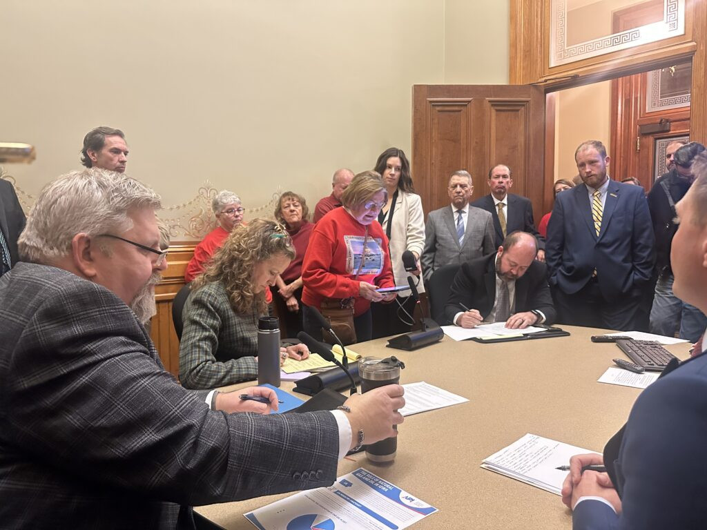 Eminent domain ban advances from Iowa Senate subcommittee but changes are planned