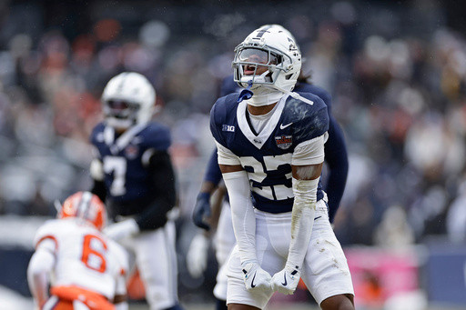 Grunkemeyer throws two TDs as Penn State beats Clemson 22-10 in Pinstripe Bowl