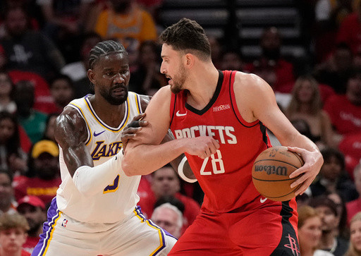 Lakers’ Deandre Ayton ejected after ‘unnecessary and excessive’ elbow to Alperen Sengun