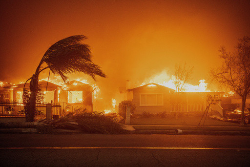 California announces investigation into delayed evacuation orders during LA-area wildfire