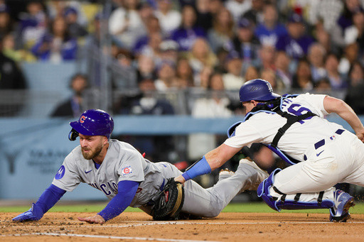 Swanson’s 2-run 9th-inning blast fuels Cubs’ comeback win, 10th in a row