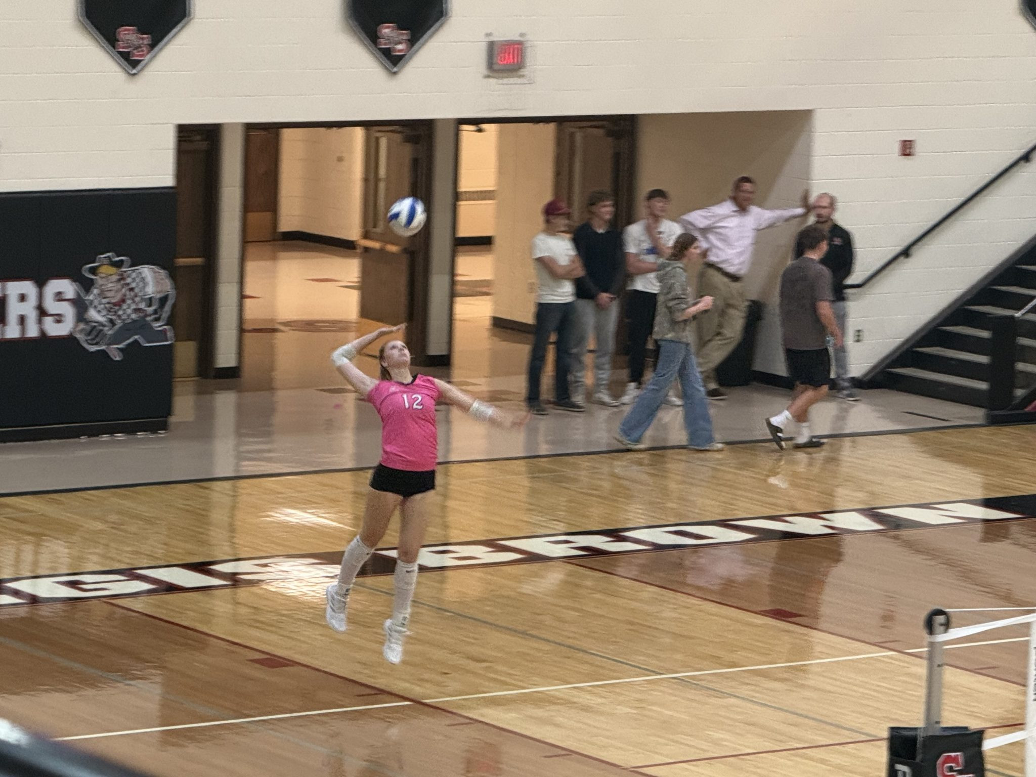 Lady Comets Sweep Scoopers