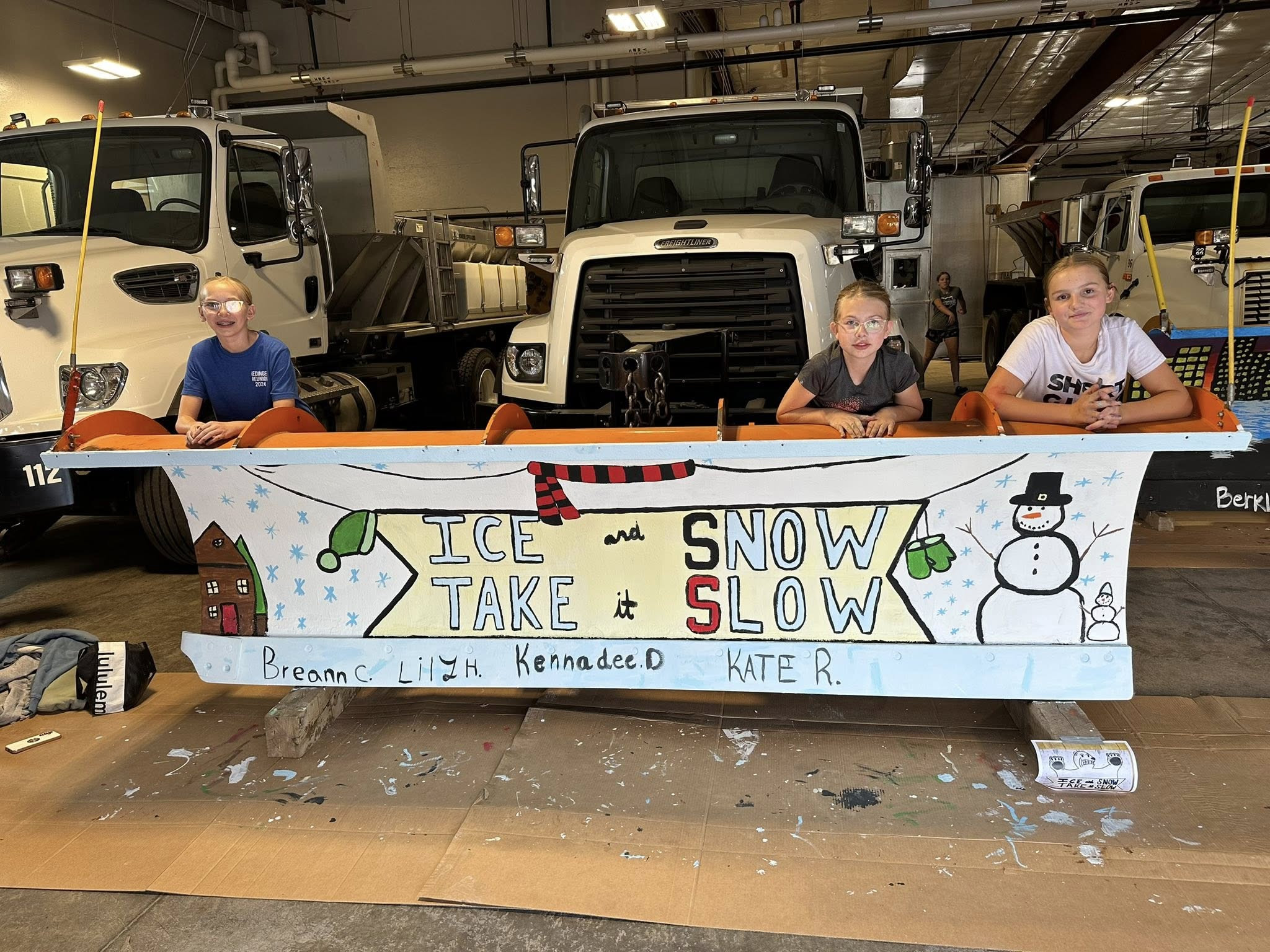 Homecoming Tradition – Sturgis Middle Schoolers Paint the Plows