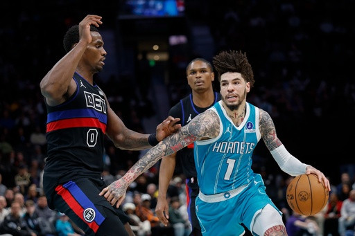 Hornets guard LaMelo Ball is expected to play against the Rockets a day after being in a car crash