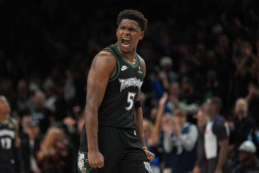 Anthony Edwards awes Timberwolves with his performance despite recent trouble with both knees