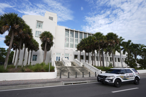 Potential jurors return for the trial of a man charged with trying to assassinate Trump in Florida