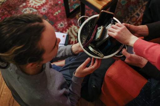A small but growing movement wants you to put down your phone