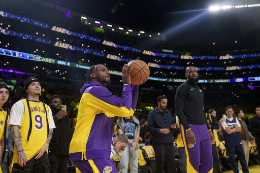 Bronny James says he doesn’t follow rumors around LeBron while preparing for 2nd season with Lakers