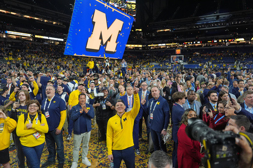 Michigan is scrambling for a new coach after Dusty May leaves to lead NBA’s Dallas Mavericks