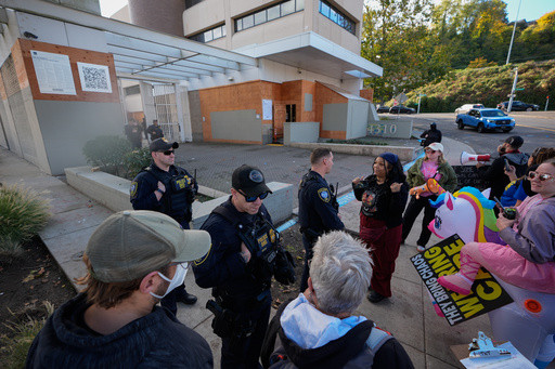 Federal trial to start over Trump’s efforts to deploy the National Guard in Portland, Oregon