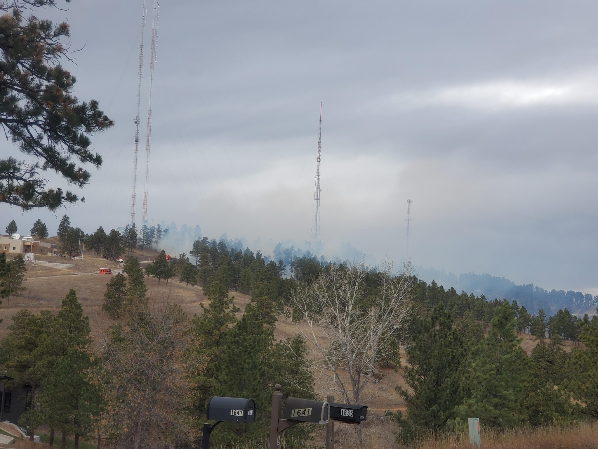 UPDATE – Fire On Skyline Drive