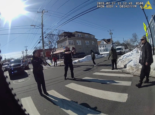 Officer fired after fatally shooting man in mental health crisis — as others tried to de-escalate