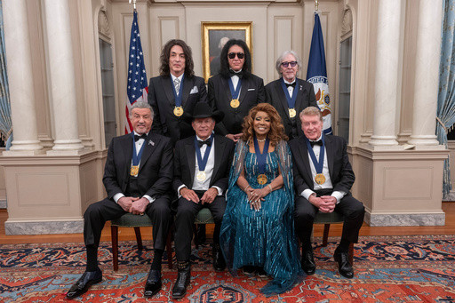 Trump says he’s hosting the Kennedy Center Honors recognizing Stallone, Kiss, Gaynor and others