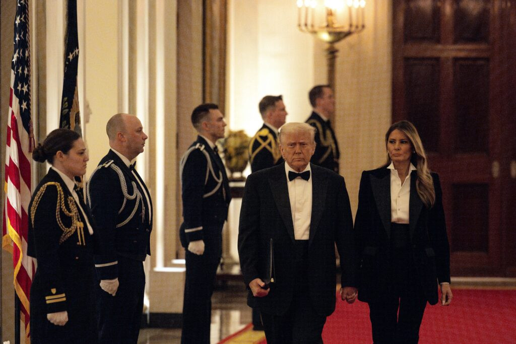 Trump shuts out Democratic governors from traditional White House gatherings