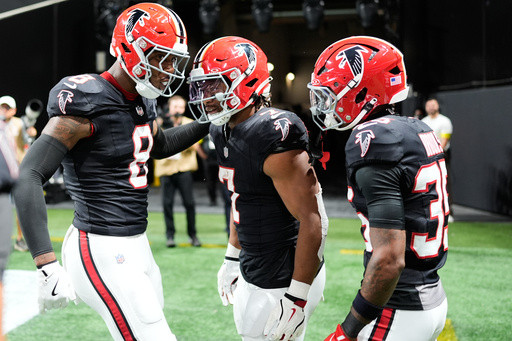 Falcons ride Robinson’s 170 rushing yards, including 81-yard TD, to 24-14 win over Allen and Bills