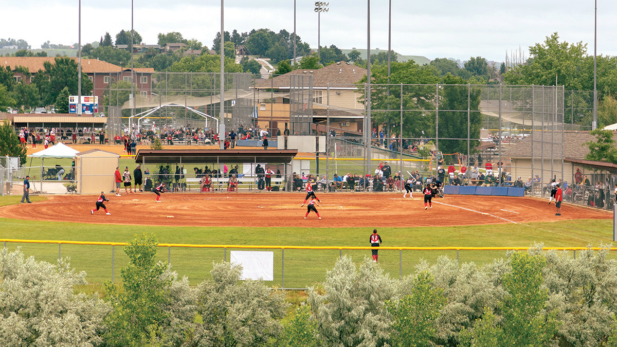 Rapid City Sports: Mt. Rushmore Softball Tournament, Travel Teams and Go Golf With The Best