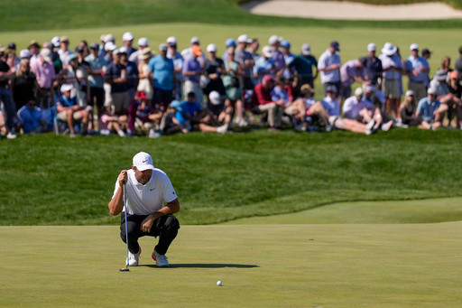 Scheffler’s putter goes cold, forcing big comeback for shot at 2nd straight PGA Championship