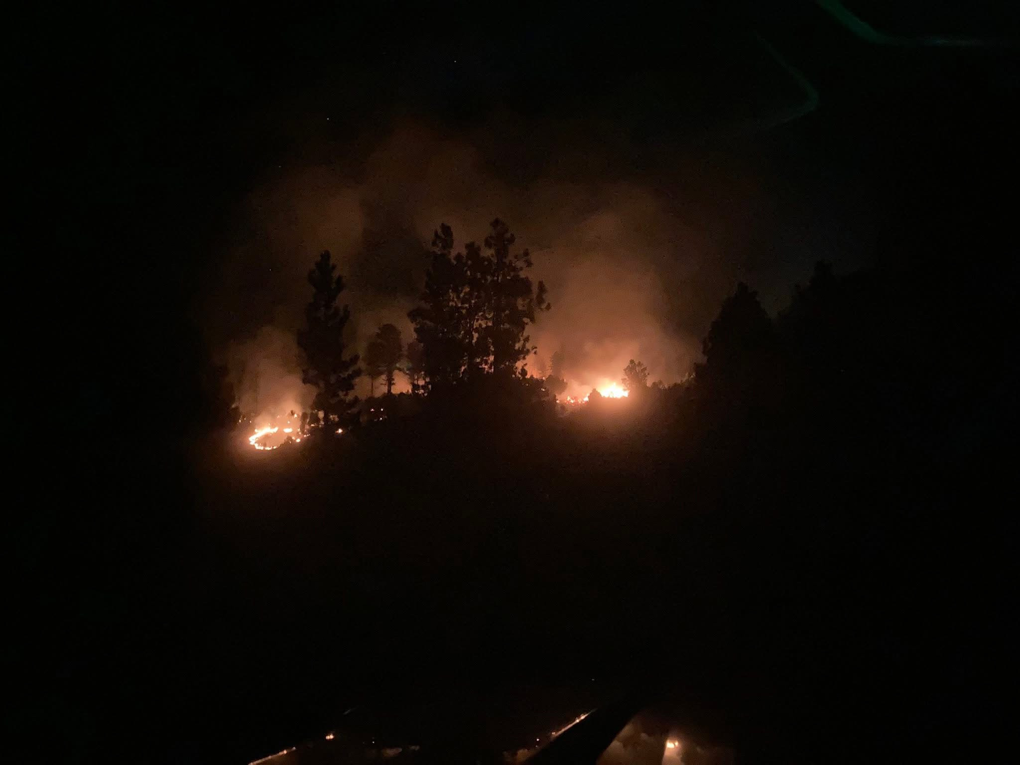 Wildfire West of Hill City Causes Smoke; Officials Urge Public to Avoid 911 Calls