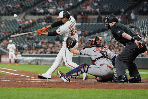 Orioles reach a $67 million, 8-year deal with 21-year-old catcher Samuel Basallo