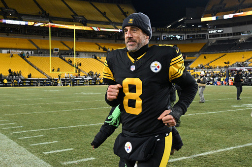 Aaron Rodgers and the Steelers could win the AFC North before they play the Browns