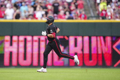 Nick Martinez and Spencer Steer just miss making history in Reds’ 8-1 win over Padres