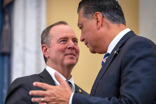 California senators demand Trump immigration officials stop using Medicaid data