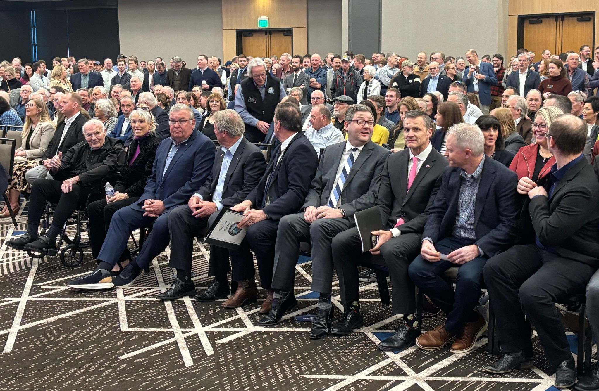 Smithfield teams up with S.D. billionaire to build new processing plant in Sioux Falls