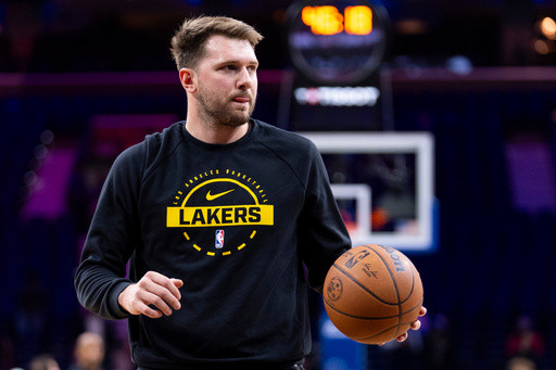 Doncic returns to Lakers’ lineup following birth of daughter, James back from nagging sciatica