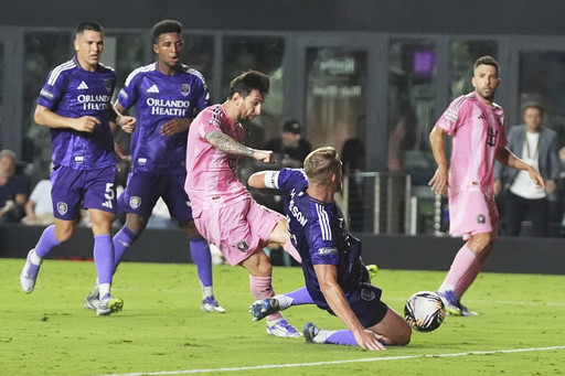 Lionel Messi scores twice as Inter Miami beats Orlando City 3-1 in Leagues Cup semis