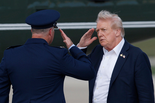 Trump to meet Monday with top four congressional leaders as government shutdown risk looms