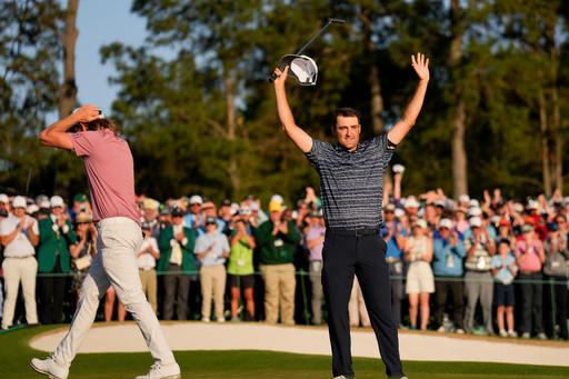 Rory McIlroy has a big lead at the at the Masters after 36 holes. It usually ends well.